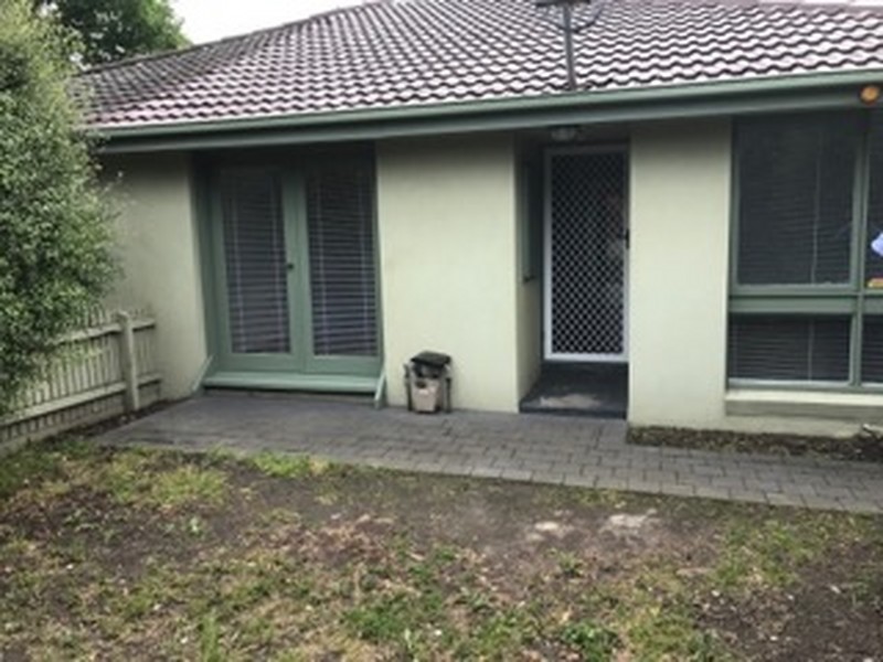 Unit 1/1437 North Road, Oakleigh East VIC 3166