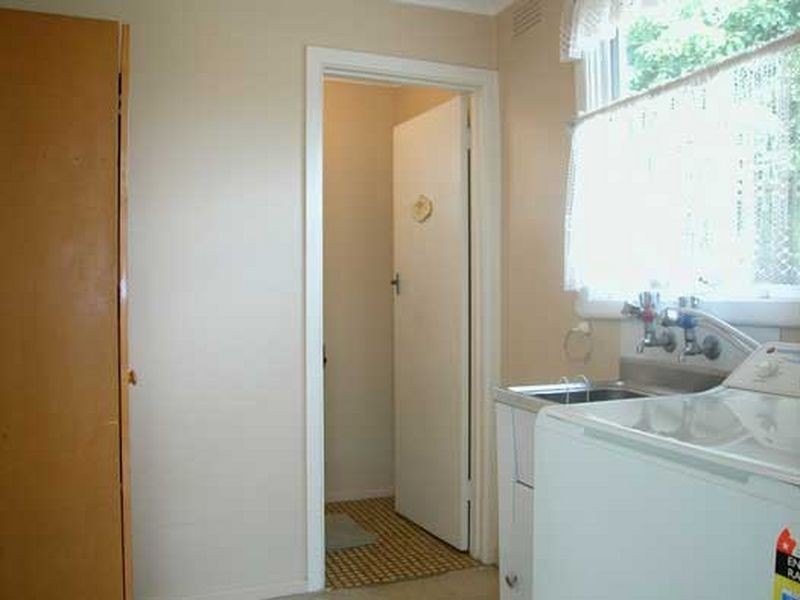 1456 Centre Road, Clayton South VIC 3169