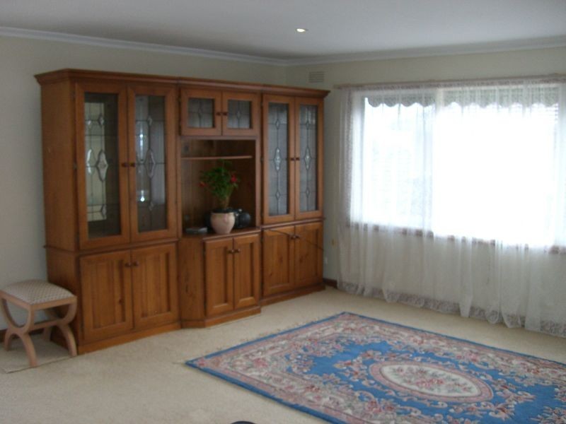 12 Lewis Street, Mount Waverley VIC 3149