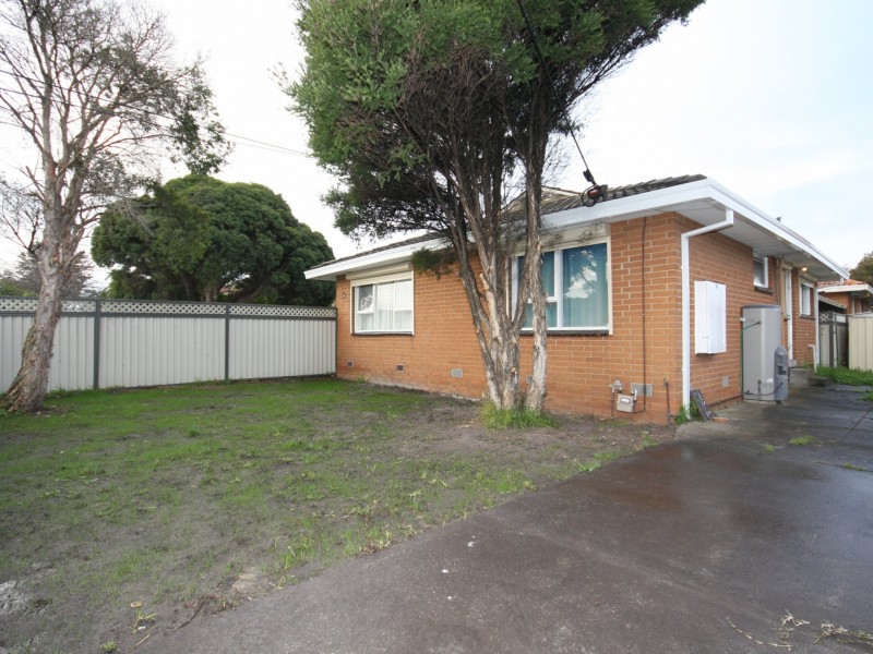 Unit 1/14 Milton Avenue, Clayton South VIC 3169