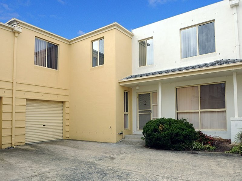 4/58 Kanooka Grove, Clayton VIC 3168