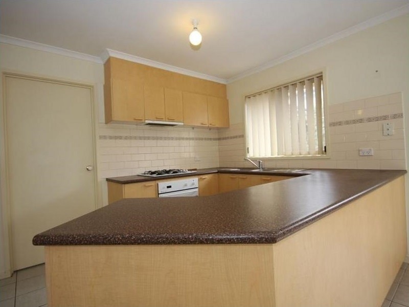 11 Harcourt Avenue, Mulgrave VIC 3170