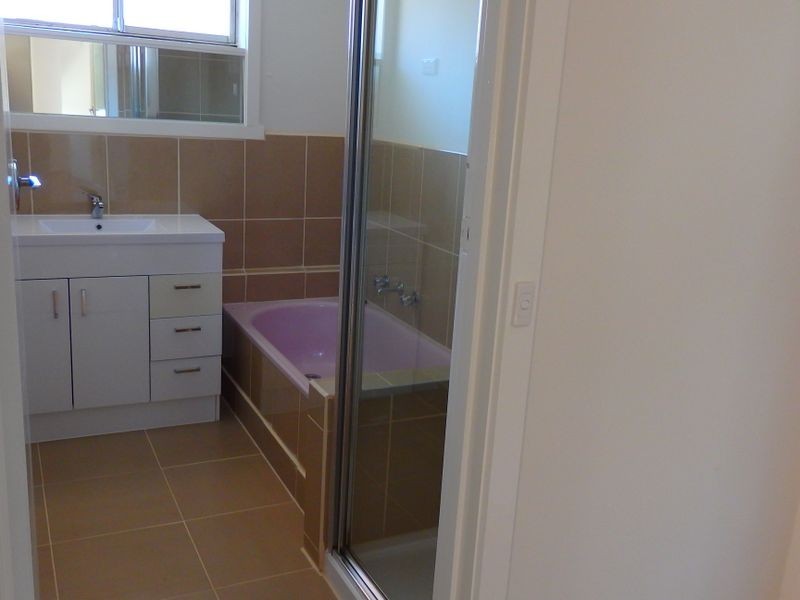 Unit 2/3 Moore Avenue, Clayton South VIC 3169