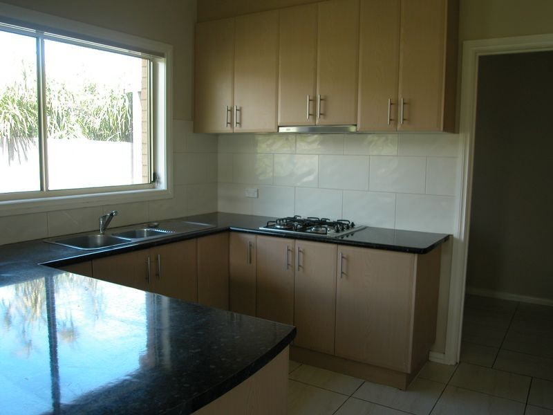 Unit 2/38 Koonawarra Street, Clayton VIC 3168