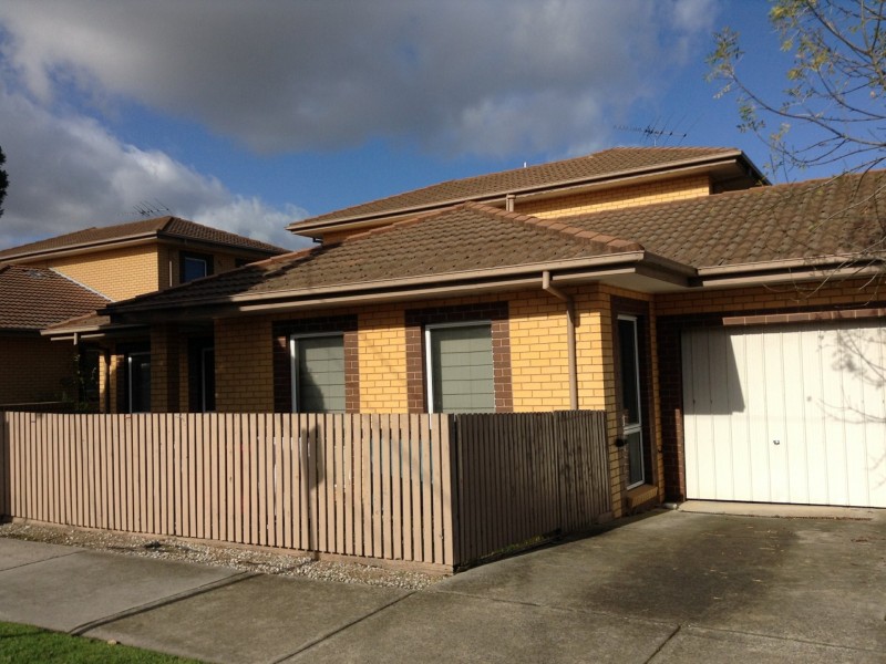 Unit 10/10-12 Murray Street, Clayton VIC 3168