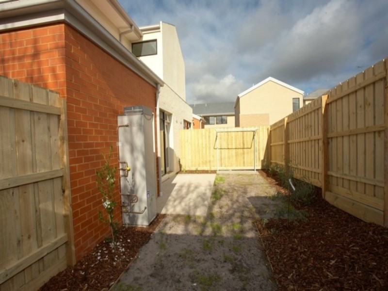 6 Brushbox Court, Clayton VIC 3168