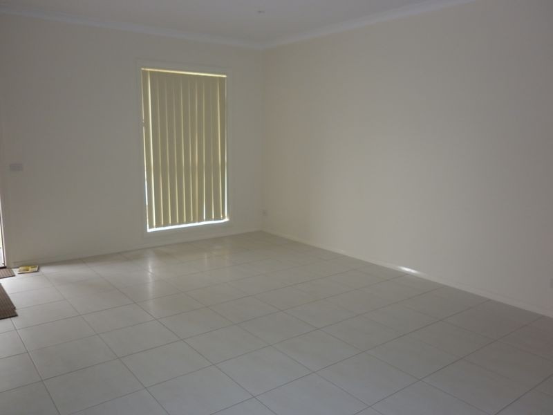 Unit 1/21 Newport Road, Clayton South VIC 3169