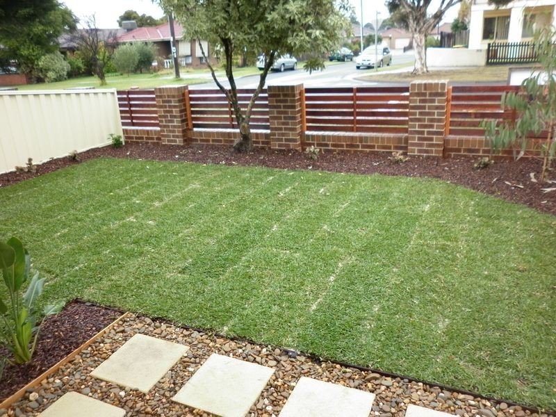 Unit 2/21 Newport Road, Clayton South VIC 3169