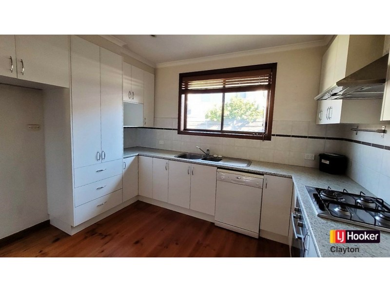 Unit 2/1444 North Road, Clayton VIC 3168