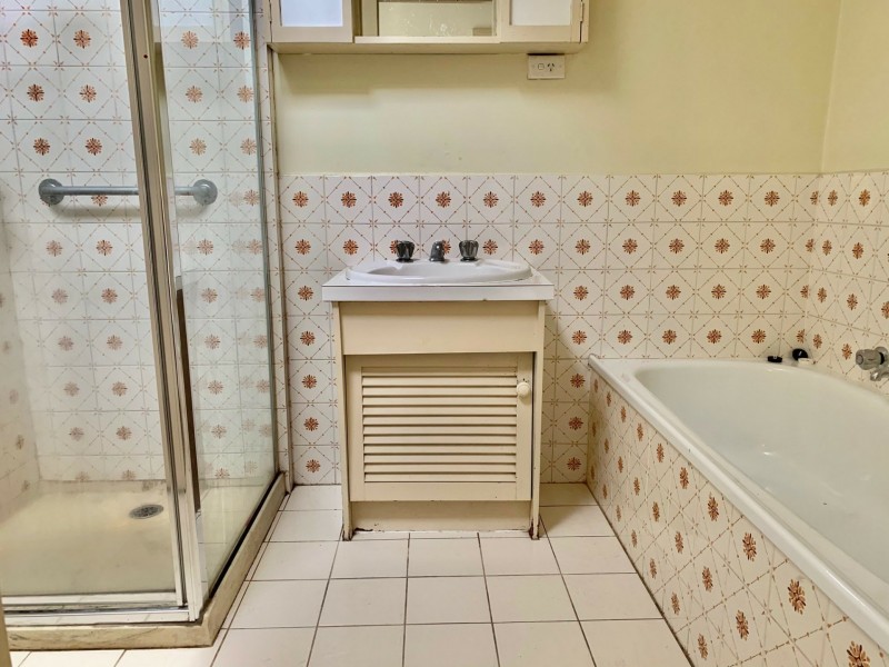 Unit 8/444 Haughton Road, Clayton VIC 3168