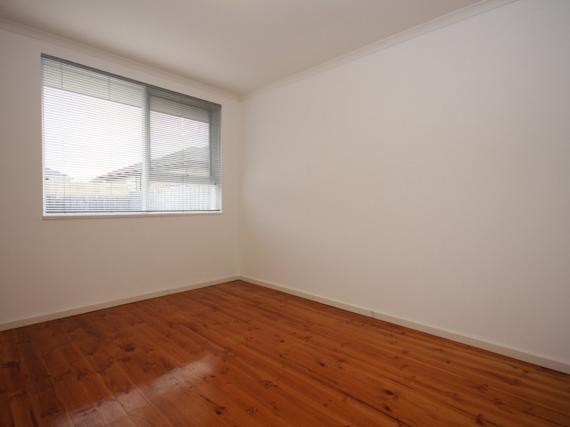 Unit 4/19 Oakes Avenue, Clayton South VIC 3169