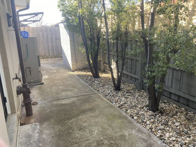 Unit 4/19 Oakes Avenue, Clayton South VIC 3169