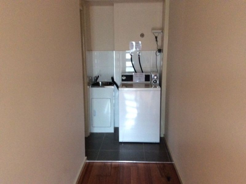 Room 2/15 Jacksons Road, Noble Park North VIC 3174