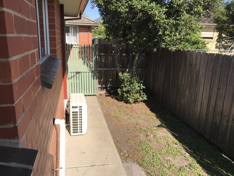 Unit 2/22 Browning Avenue, Clayton South VIC 3169