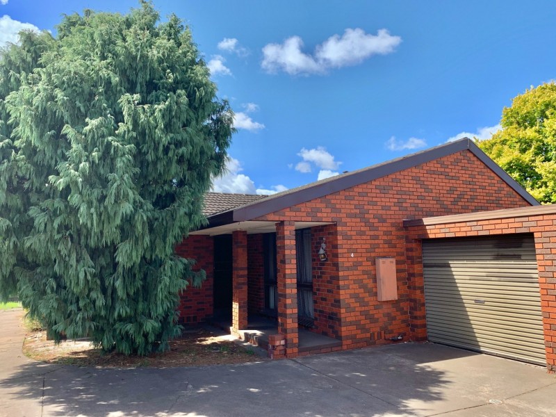 Unit 4/232 Westall Road, Springvale VIC 3171