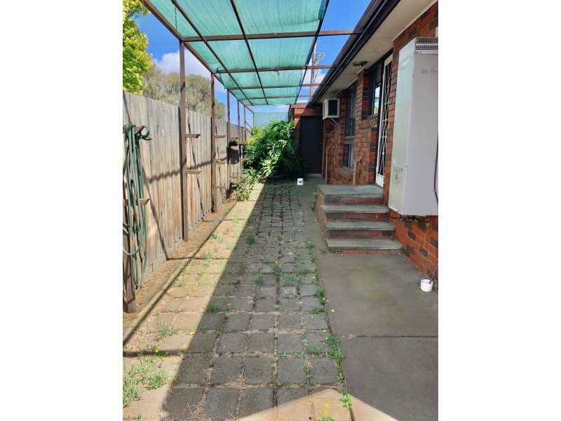 Unit 4/232 Westall Road, Springvale VIC 3171