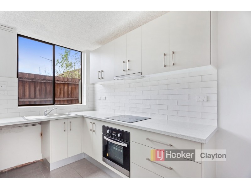 Unit 2/785 Warrigal Road, Bentleigh East VIC 3165
