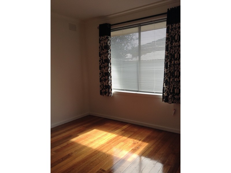 37 Monash Crescent, Clayton South VIC 3169