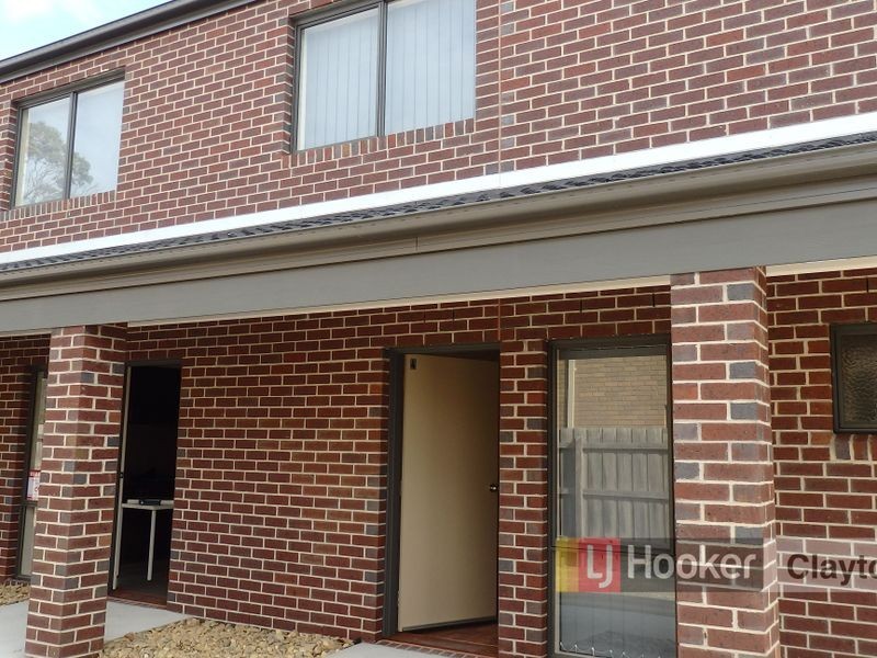 9/5 Rayhur Street, Clayton South VIC 3169