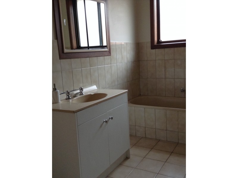 Unit 1/1444 North Road, Clayton VIC 3168