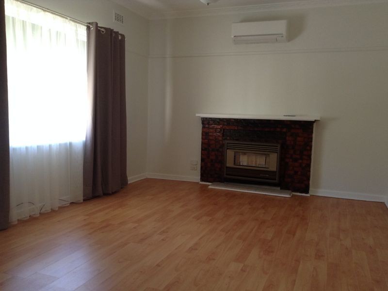 52 Harlington Street, Clayton VIC 3168