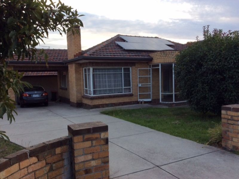 Room 1/1592 Dandenong Road, Huntingdale VIC 3166