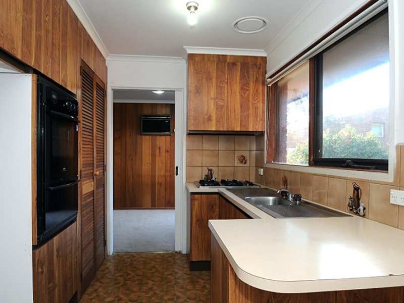 3 Outlook Drive, Berwick VIC 3806