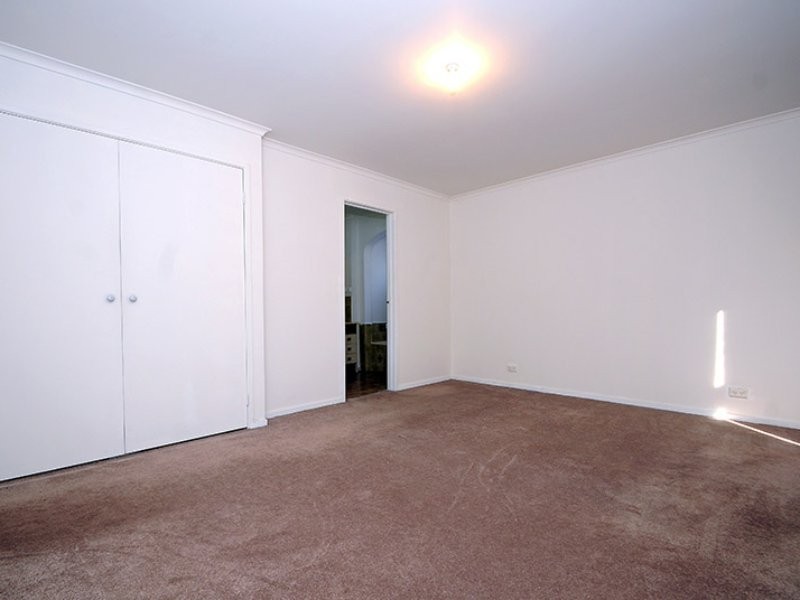 3 Outlook Drive, Berwick VIC 3806