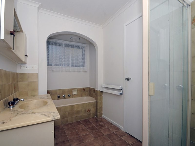 3 Outlook Drive, Berwick VIC 3806