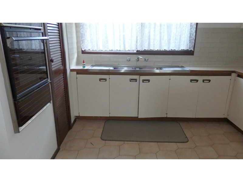 15 Rosella Avenue, Clarinda VIC 3169