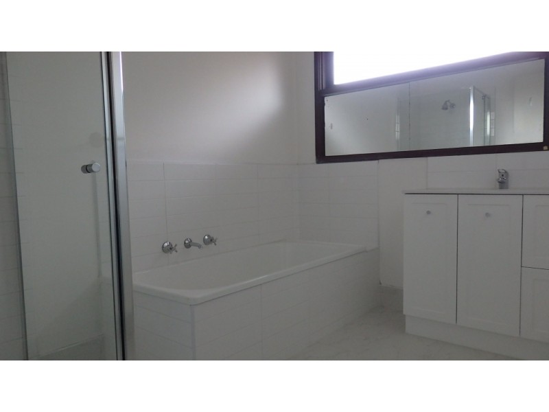 15 Rosella Avenue, Clarinda VIC 3169