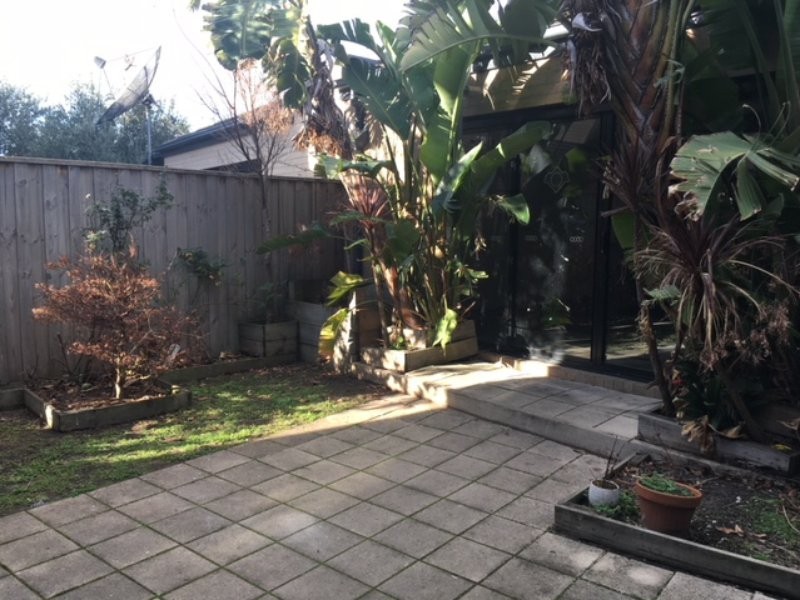 38 Botanic Drive, Clayton South VIC 3169