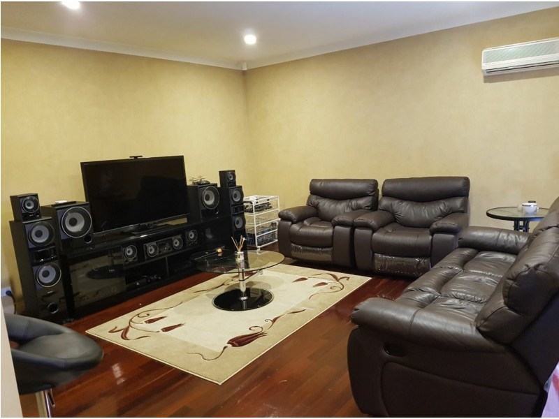 2/1174 Centre Road, Clarinda VIC 3169