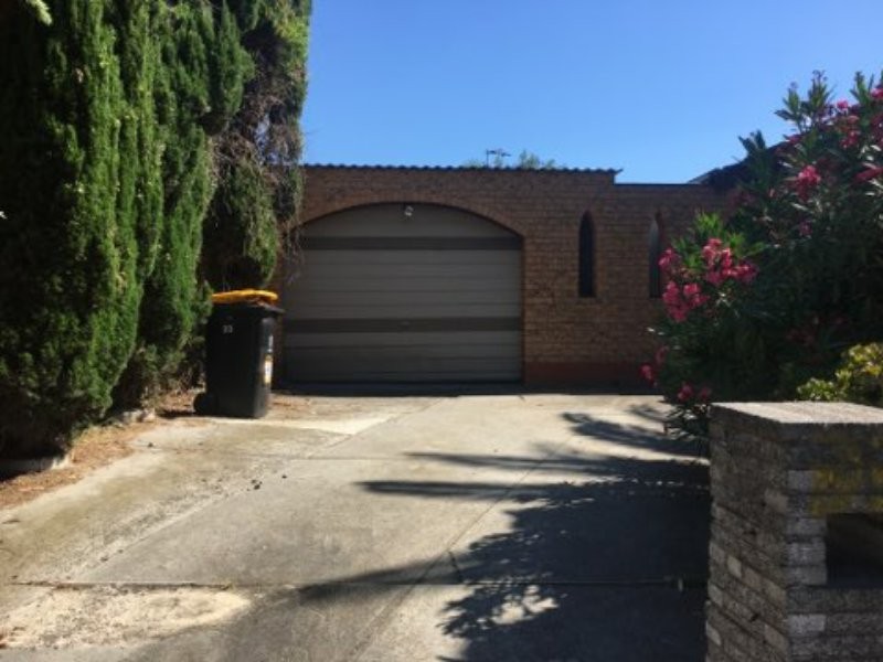 33 Monash Crescent, Clayton South VIC 3169