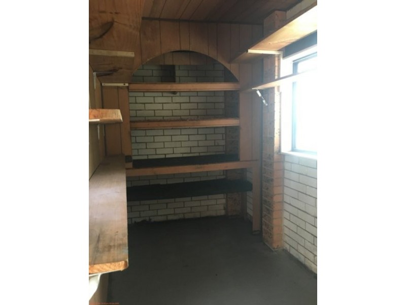 33 Monash Crescent, Clayton South VIC 3169