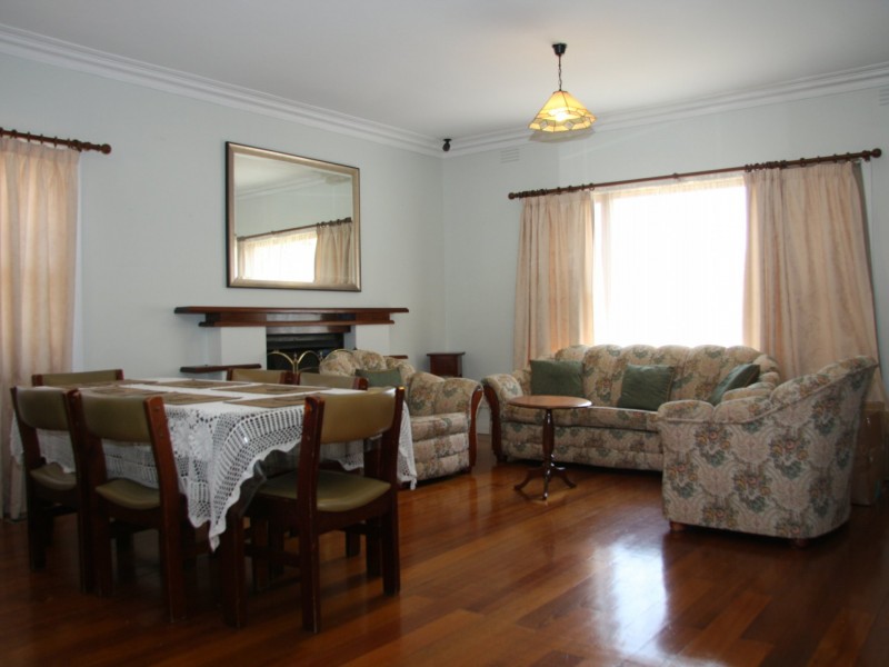 7 View St, Clayton VIC 3168