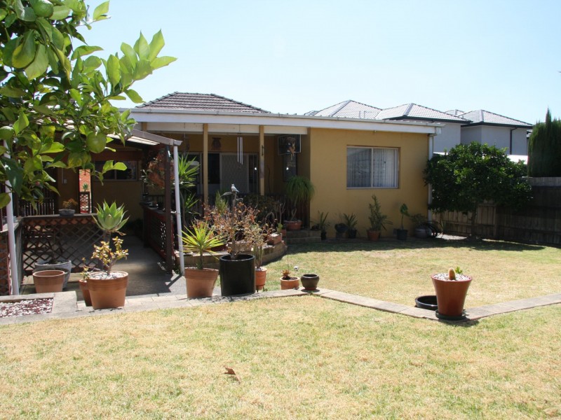 7 View St, Clayton VIC 3168