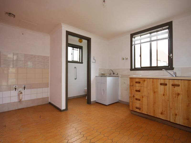 19 Meppel Drive, Clayton South VIC 3169