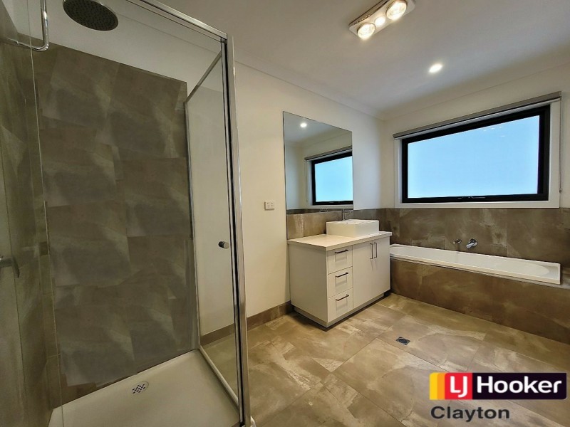 25A Alexander Avenue, Oakleigh East VIC 3166