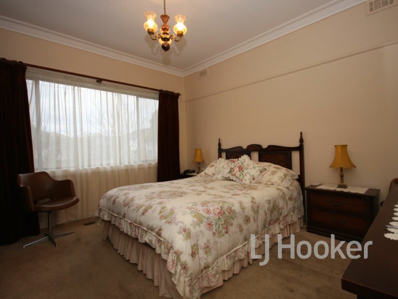 13 Eva Street, Clayton VIC 3168