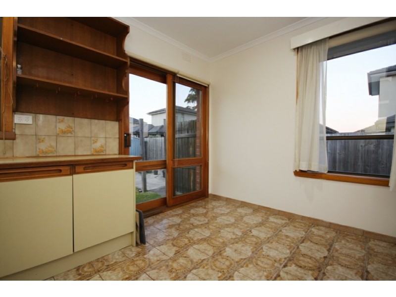 19 Dennis Street, Clayton VIC 3168
