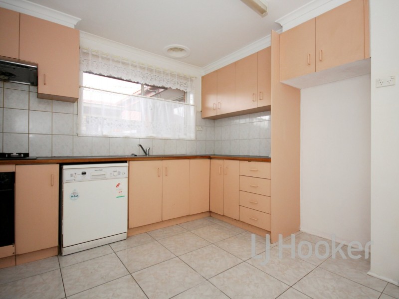 1 Barringun Crescent, Clayton South VIC 3169