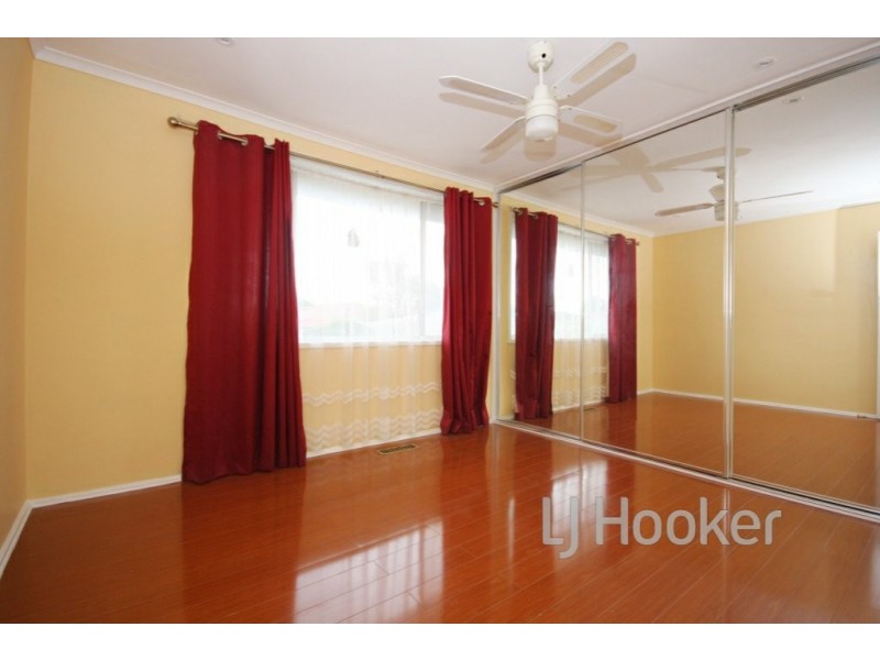 1 Barringun Crescent, Clayton South VIC 3169