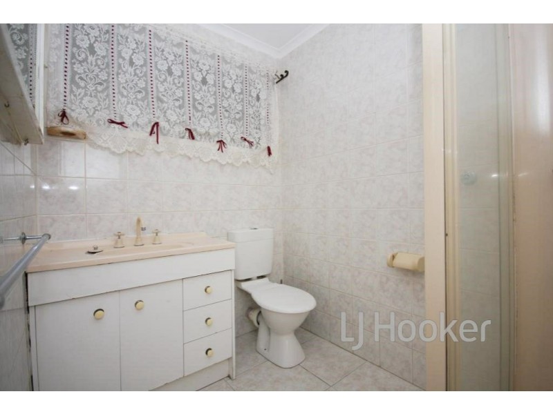 1 Barringun Crescent, Clayton South VIC 3169