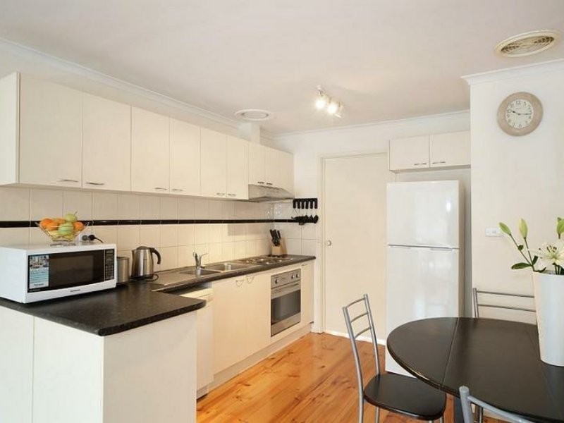 Unit 2/29 Main Road, Clayton South VIC 3169