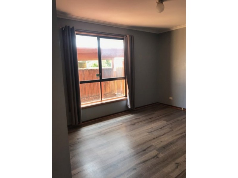 Unit 2/4 Parsons Street, Clayton South VIC 3169