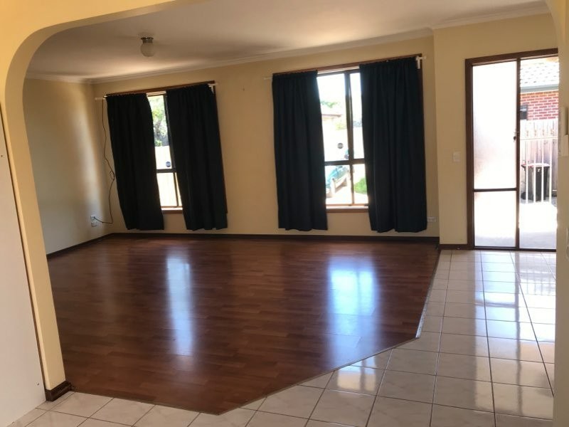 Unit 2/4 Parsons Street, Clayton South VIC 3169