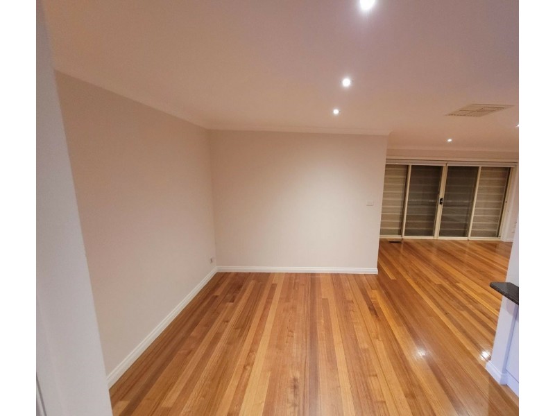 2a Hadkinson Street, Clayton South VIC 3169