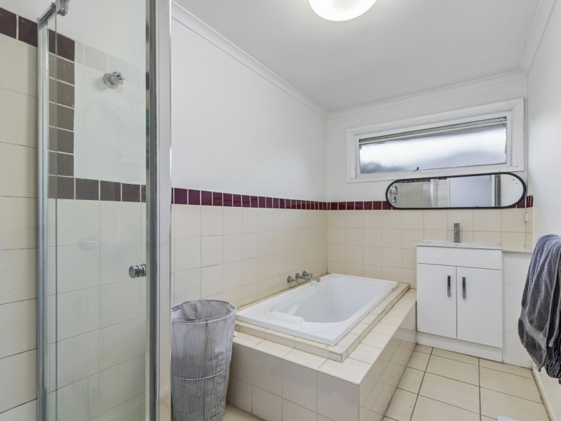 Unit 1/1437 North Road, Oakleigh East VIC 3166