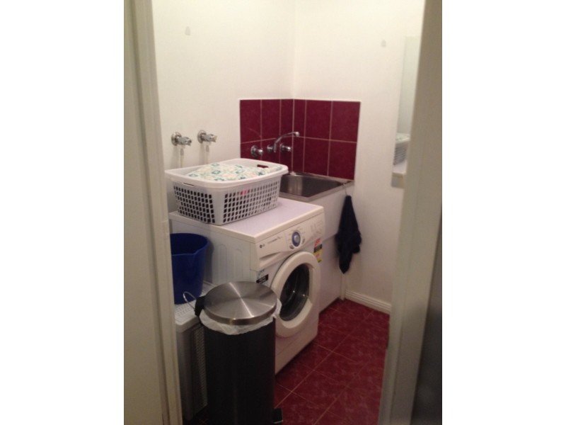 Room 3, Unit 1/3 Rose Street, Clayton VIC 3168